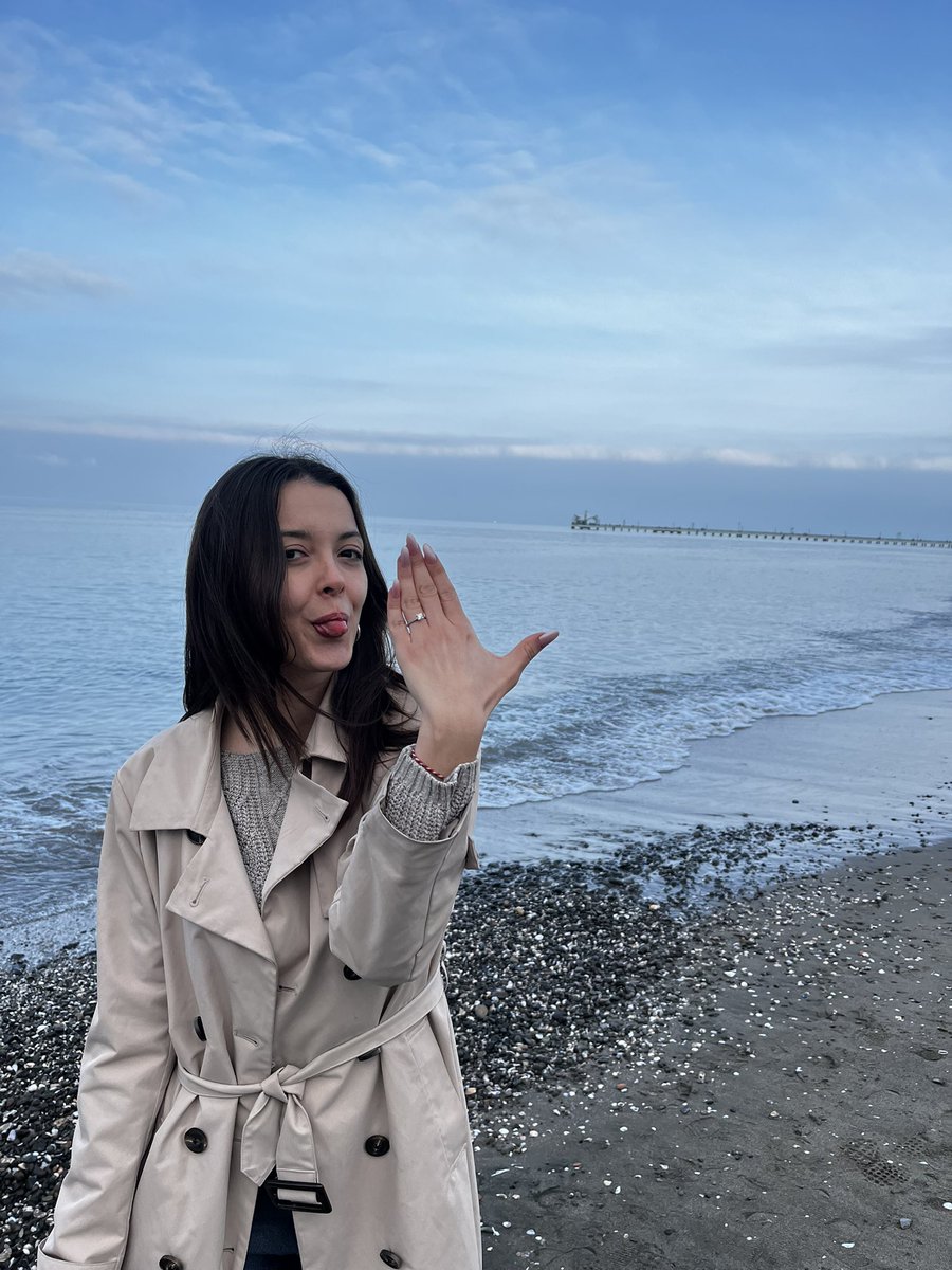 Meri 🧘🏻‍♀️ tweet media