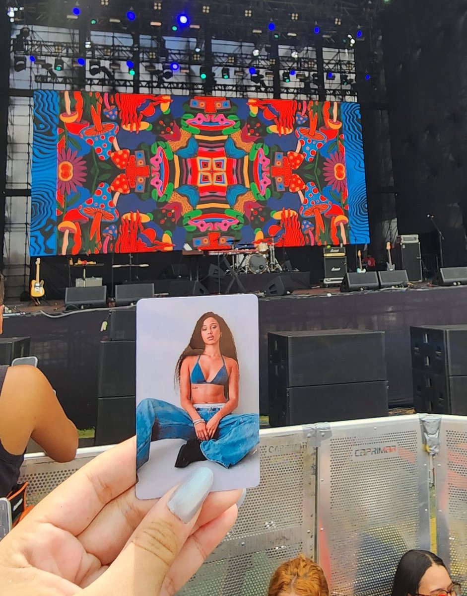 Manon Pop Base tweet media