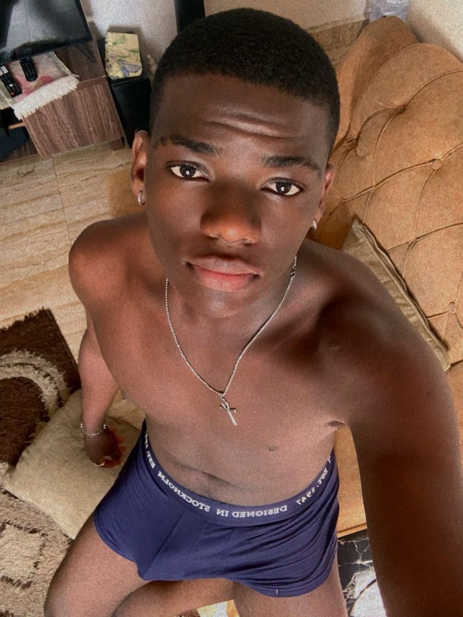 Miracle John tweet media