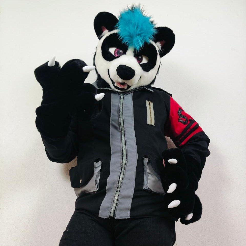 Pinu Studios tweet media