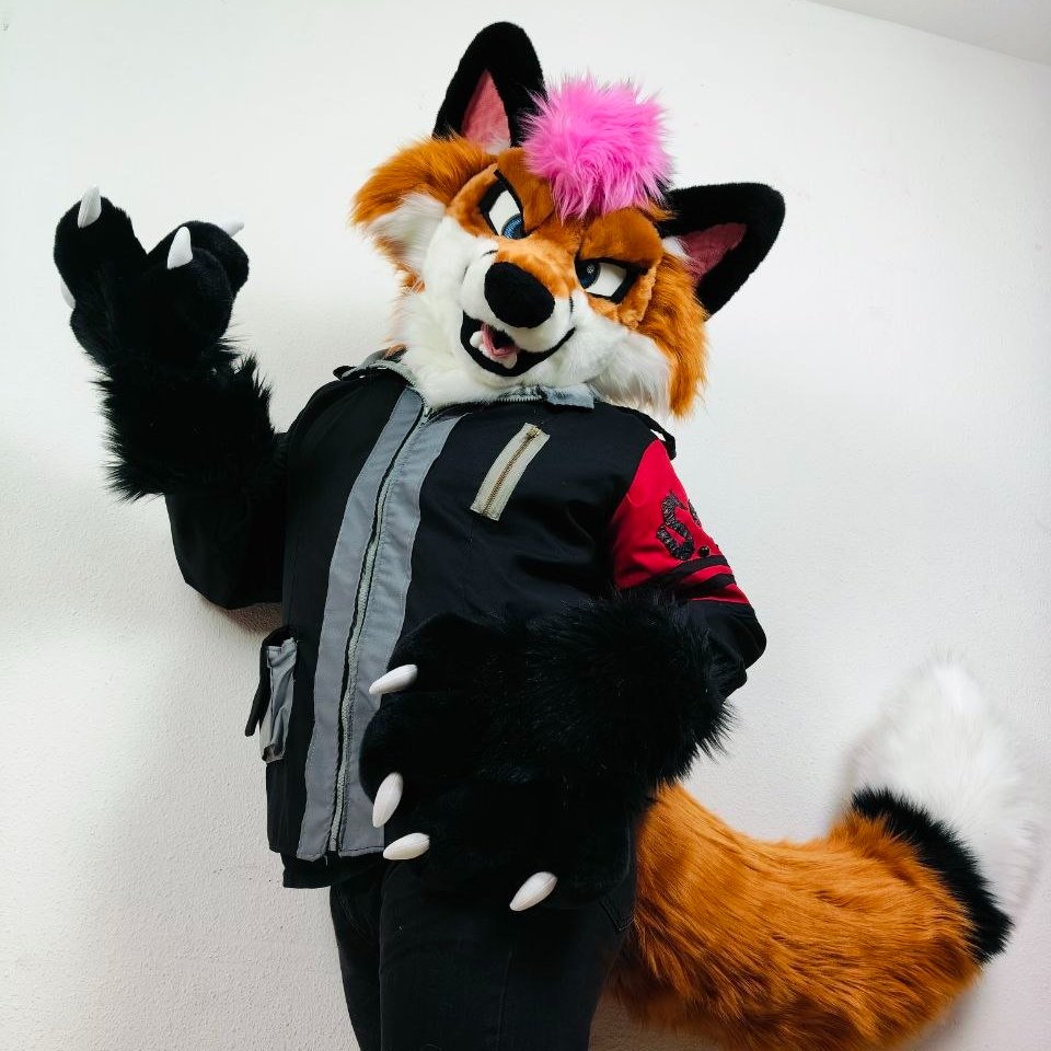 Pinu Studios tweet media