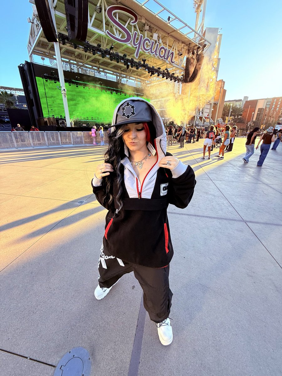 ωυв мαмα🪬🧚🏼♀️🦋🪷 tweet media