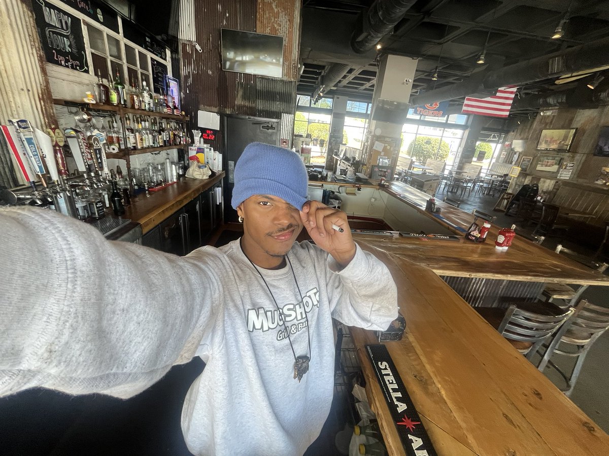 Dimimillz. tweet media