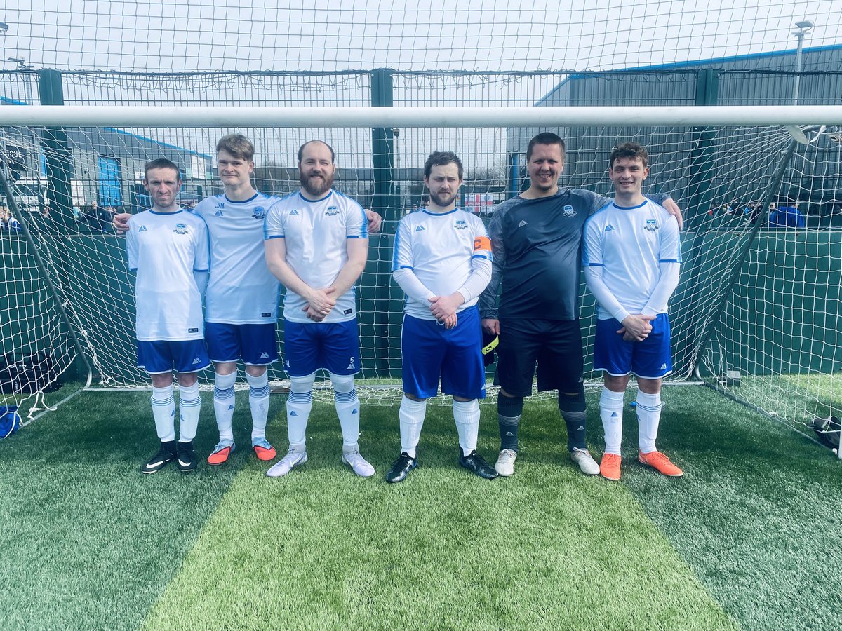 Anth Hall tweet media