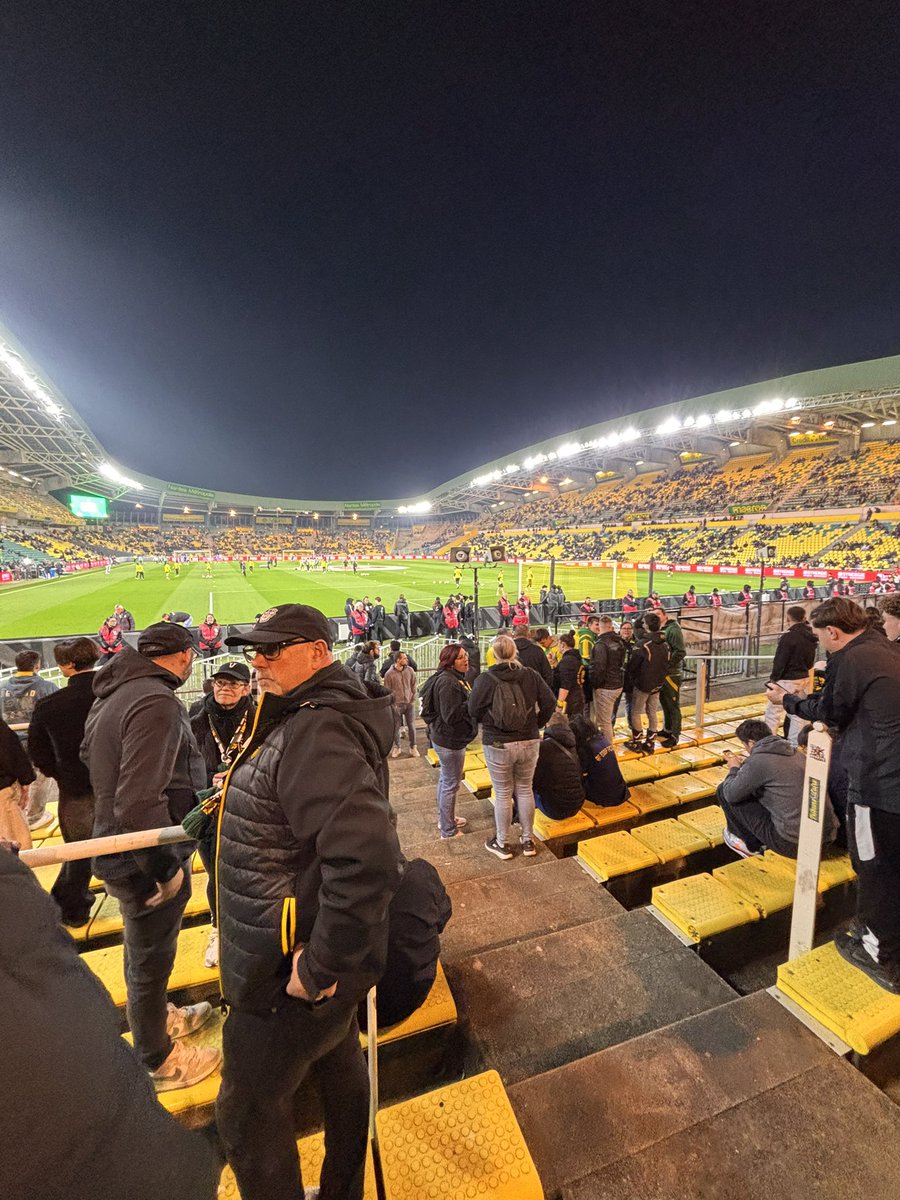 AziX 🔰 tweet media