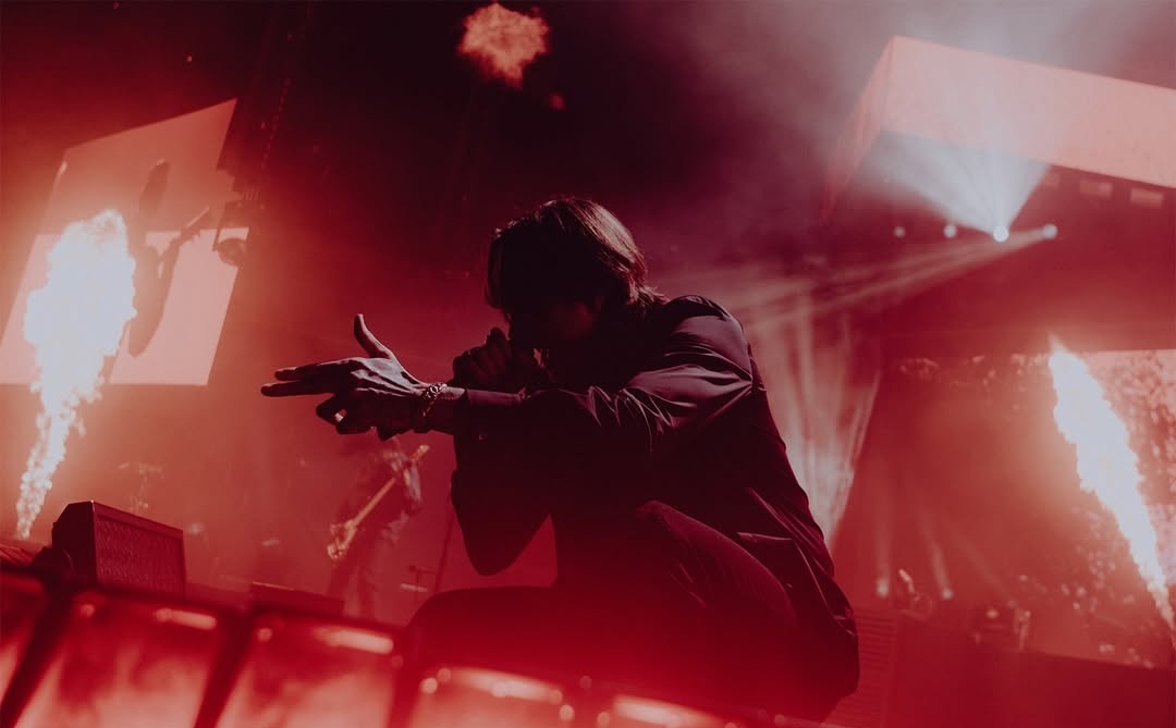 ˚.◜carꙨ ◟☆ tweet media