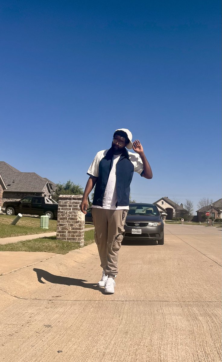 J-Val(LLG) tweet media