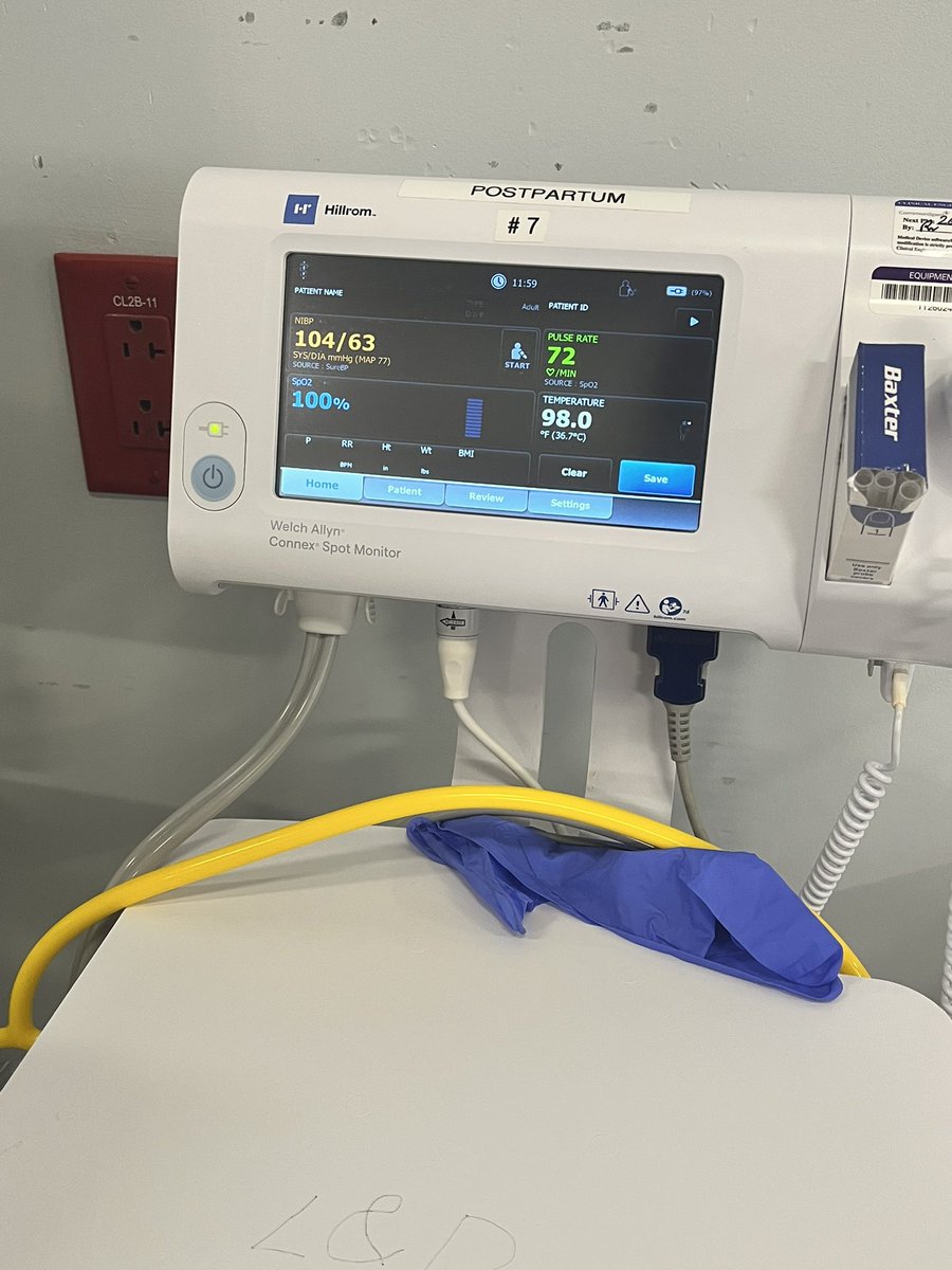 Remi 🐰🩺 Nursing Student IRL ✙ VTuber tweet media