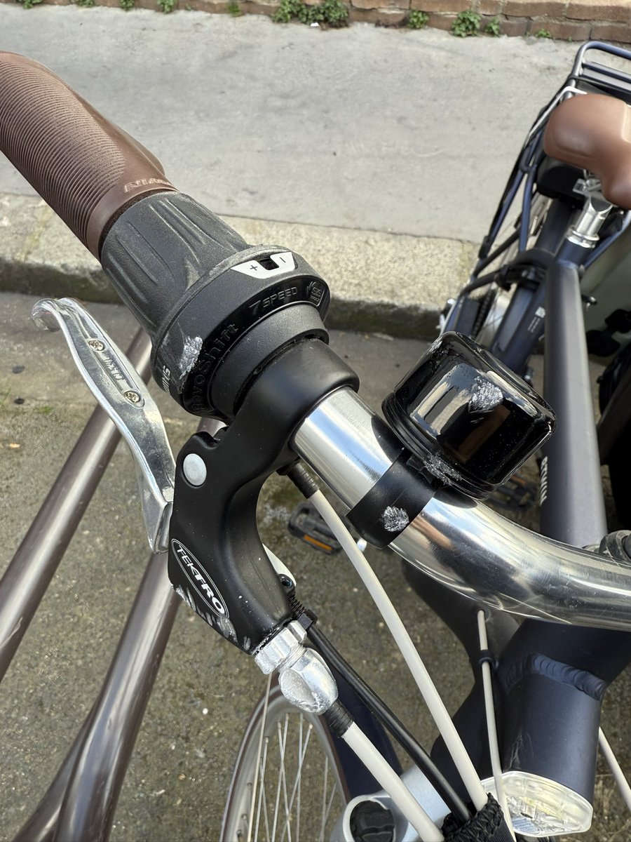 青蛙王子 tweet media