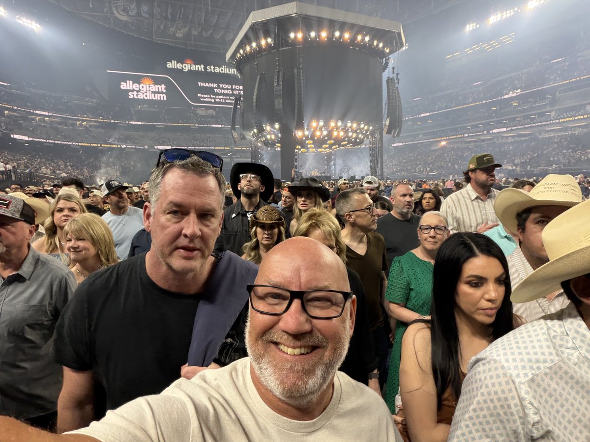 Mario Luigi tweet media