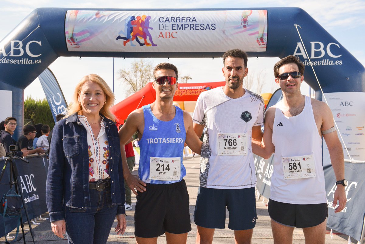 María Tena tweet media