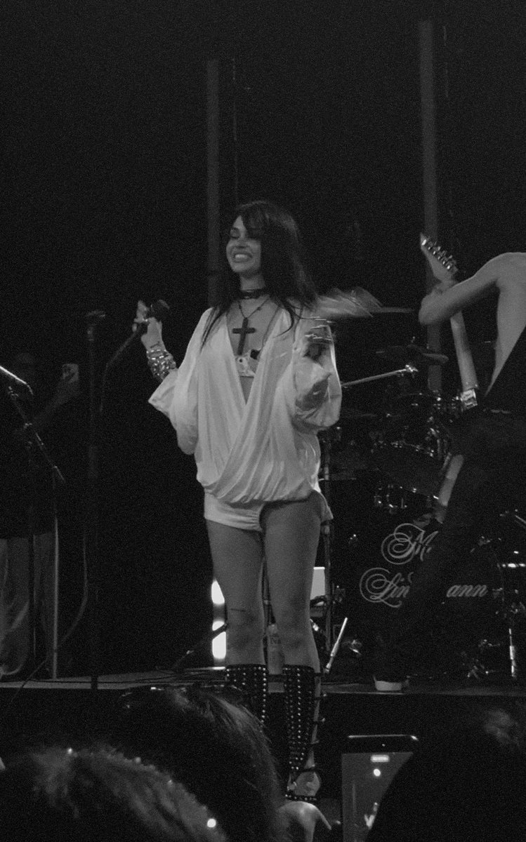 mar˙⋆✮ tweet media