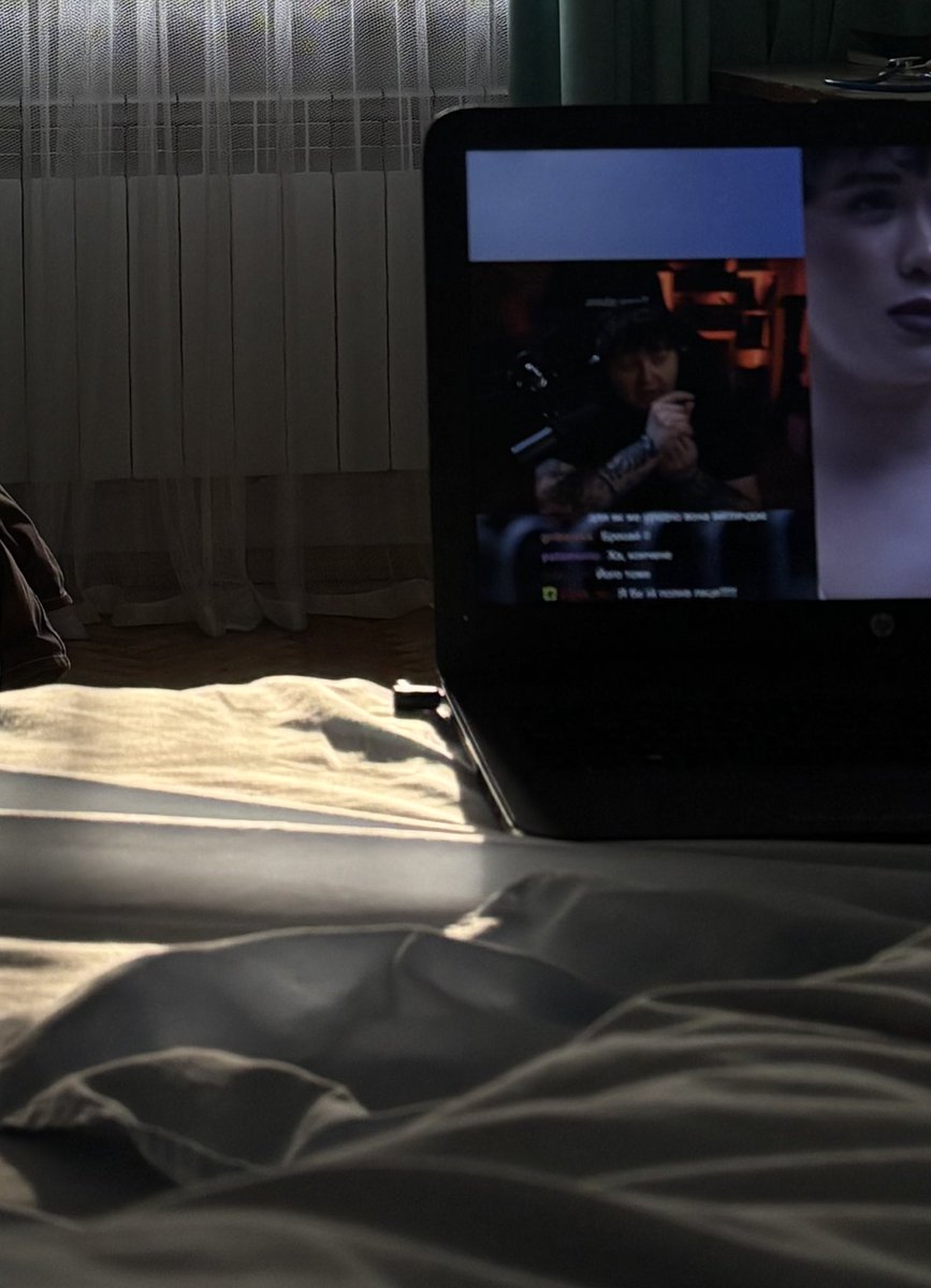 загубивсі в часі tweet media