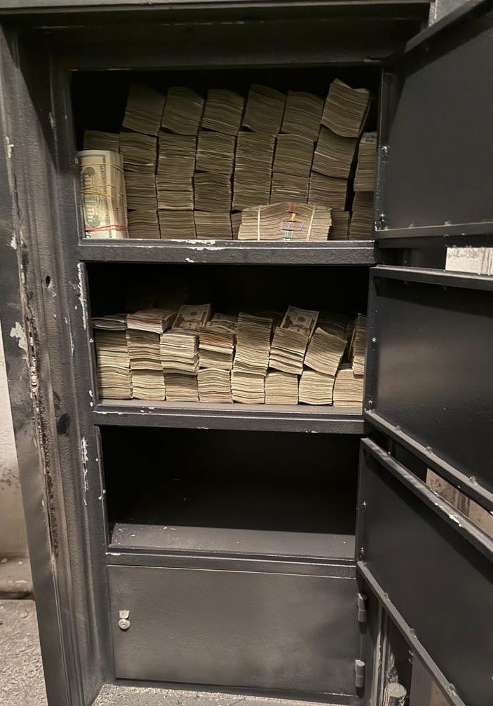 EL DIEGO tweet media