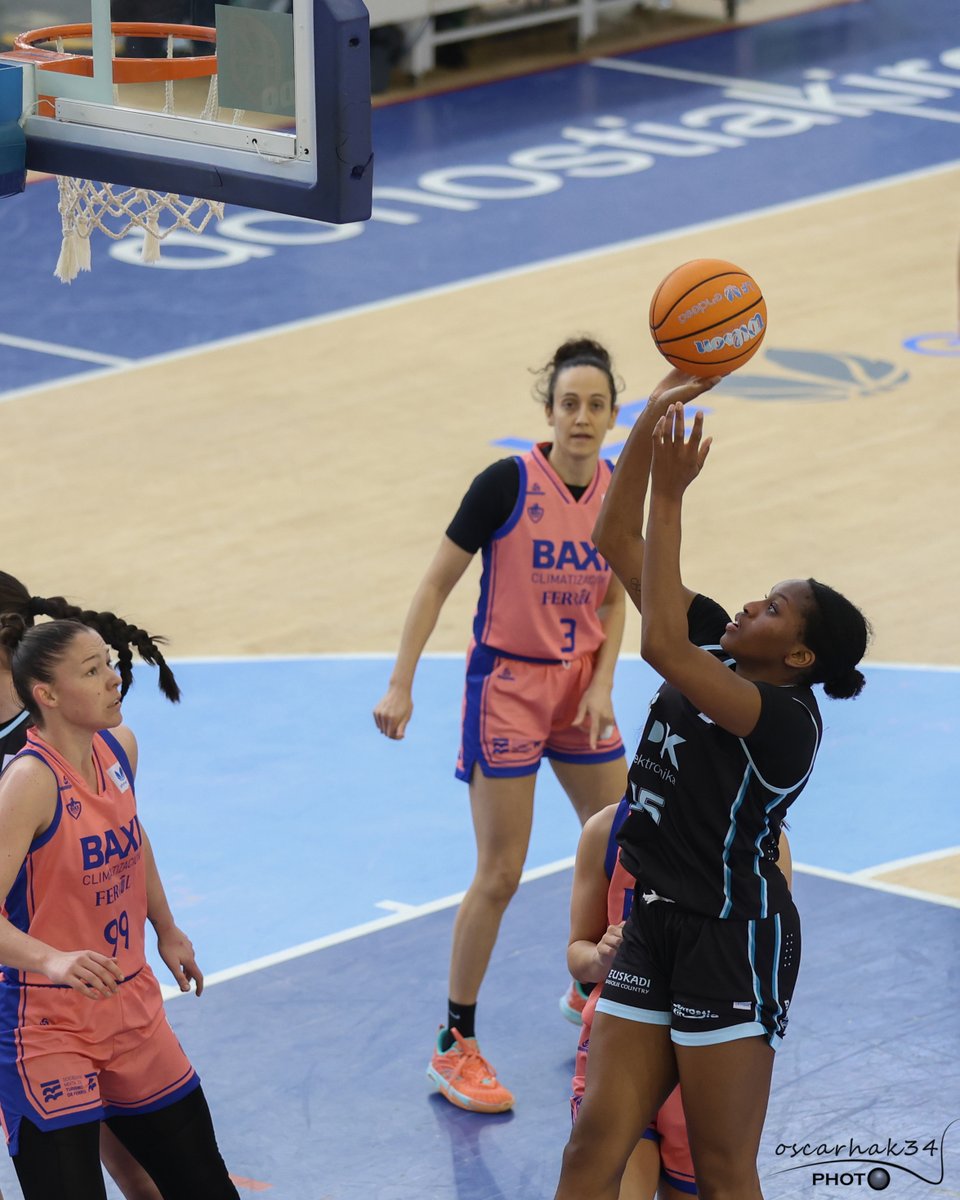 Oscar Araujo tweet media