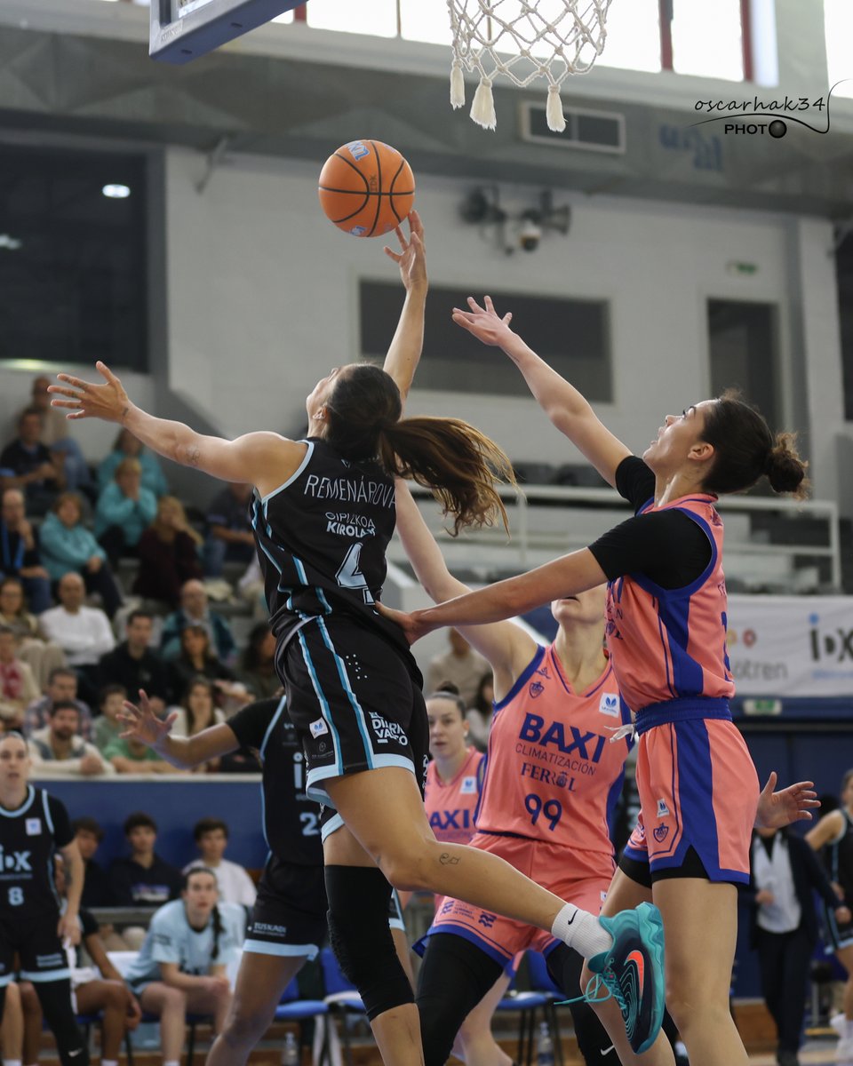 Oscar Araujo tweet media