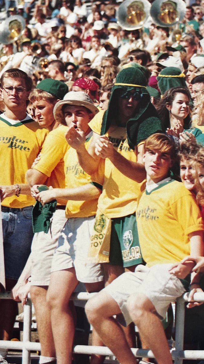 Baylor No Context tweet media