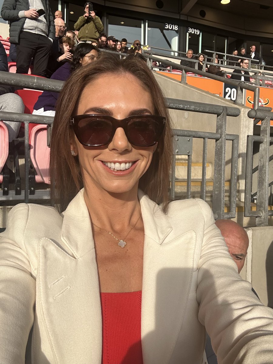 Ciara O'Leary tweet media