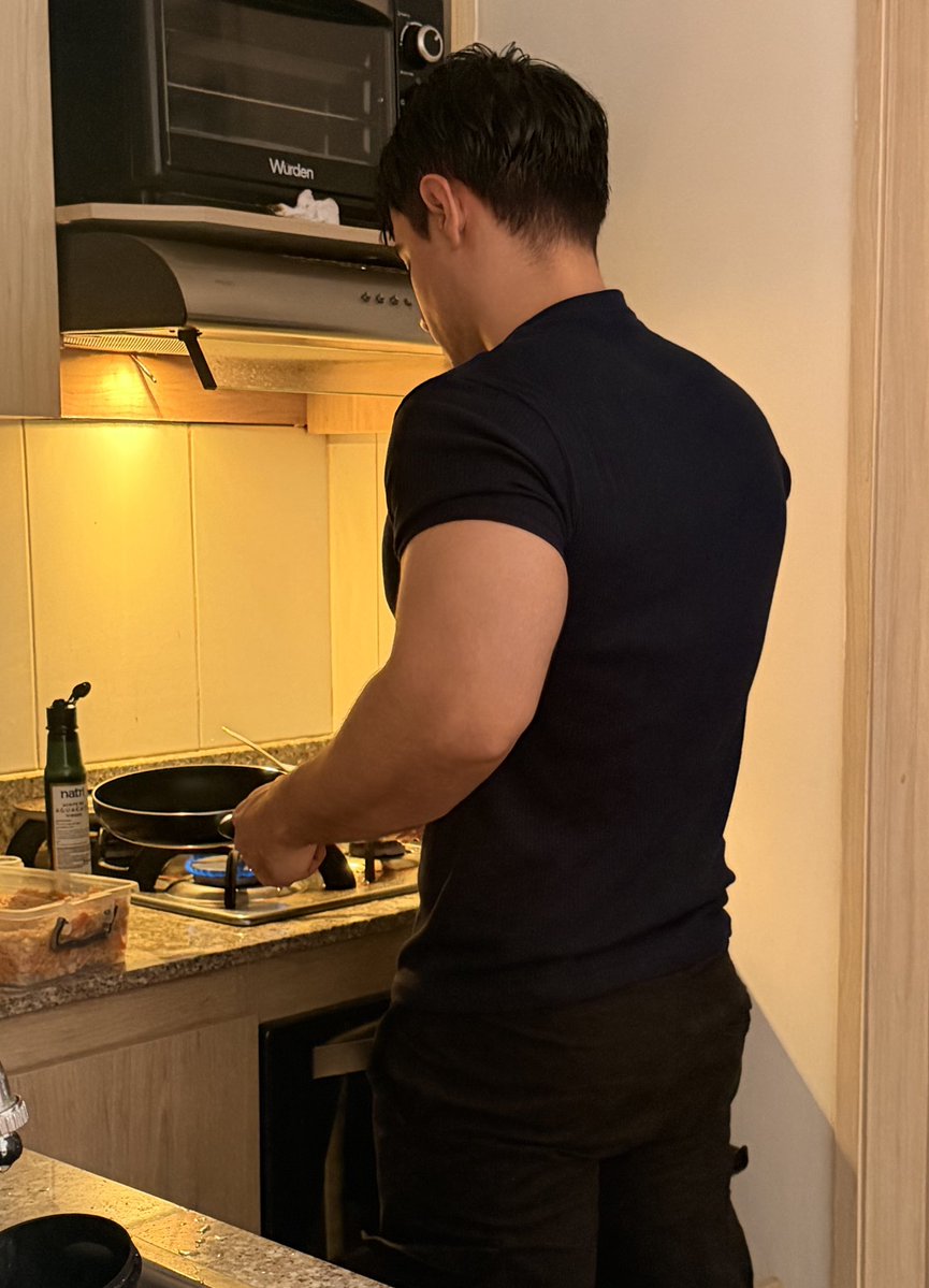 Angelluz ⁷🇨🇴 IS SEEING BTS tweet media