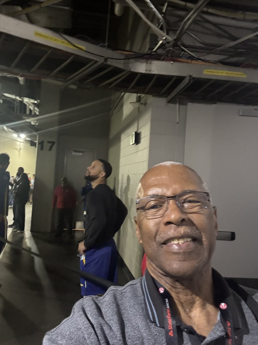 Terence Moore tweet media