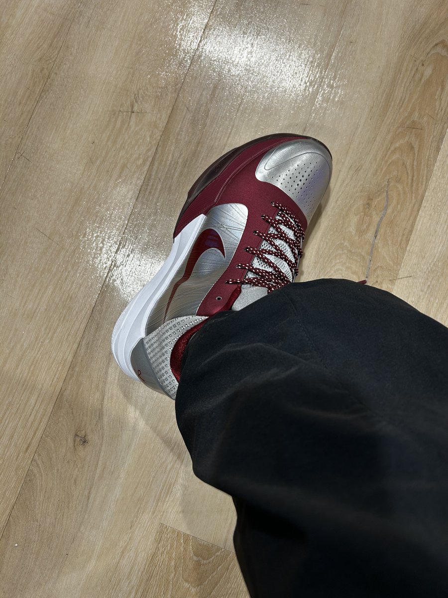 Uninstructedvision tweet media