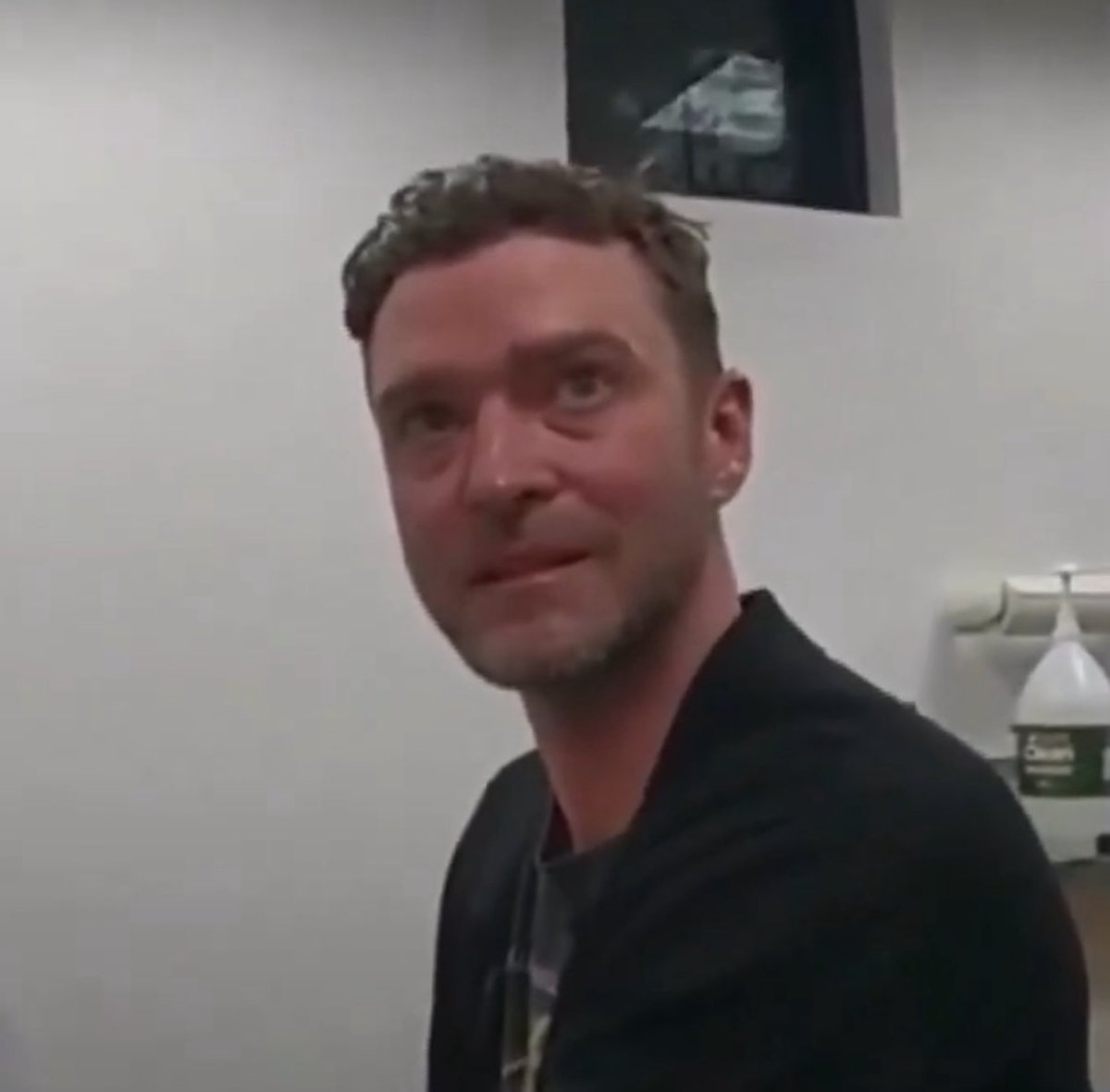 Corporate Dudes tweet media