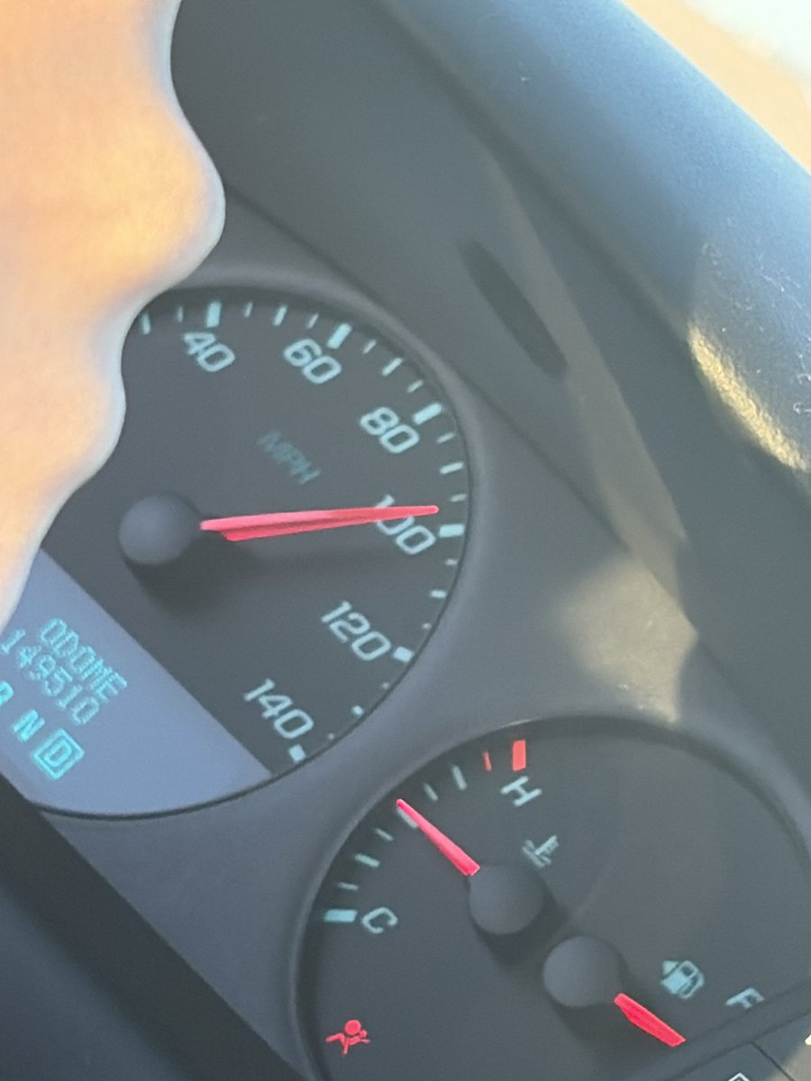 JRobPlays tweet media