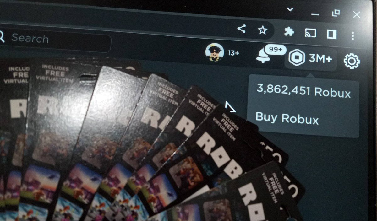 RobloxAarb's tweet photo. 1 like = 100 robux #robloxplayer https://t.co/JicRDviafE