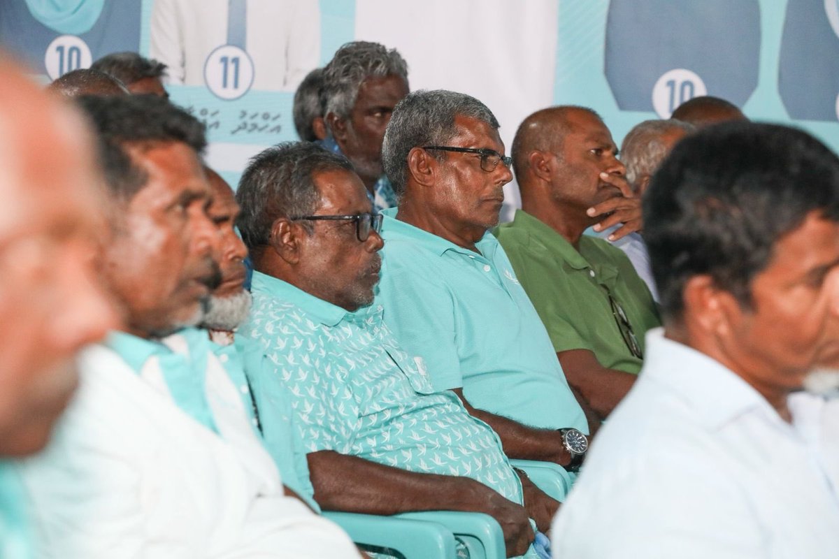 Humandust tweet media