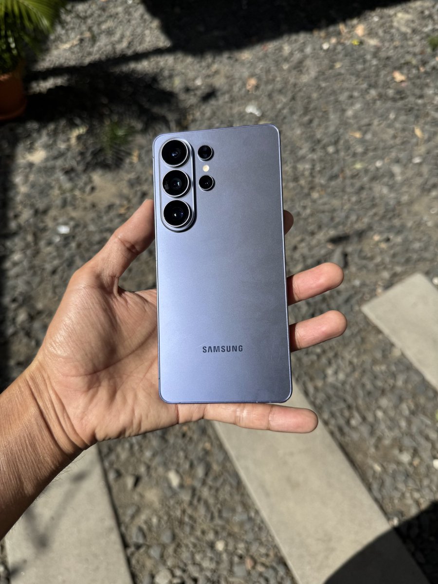 SplashByte's tweet photo. El Galaxy S26 Ultra ya en Splashbyte listo para el día a día.
#galaxys26ultra https://t.co/atVcVPsGrn
