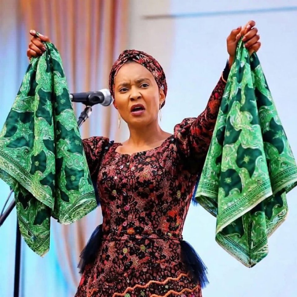 GOVERNOR TWETTER tweet media