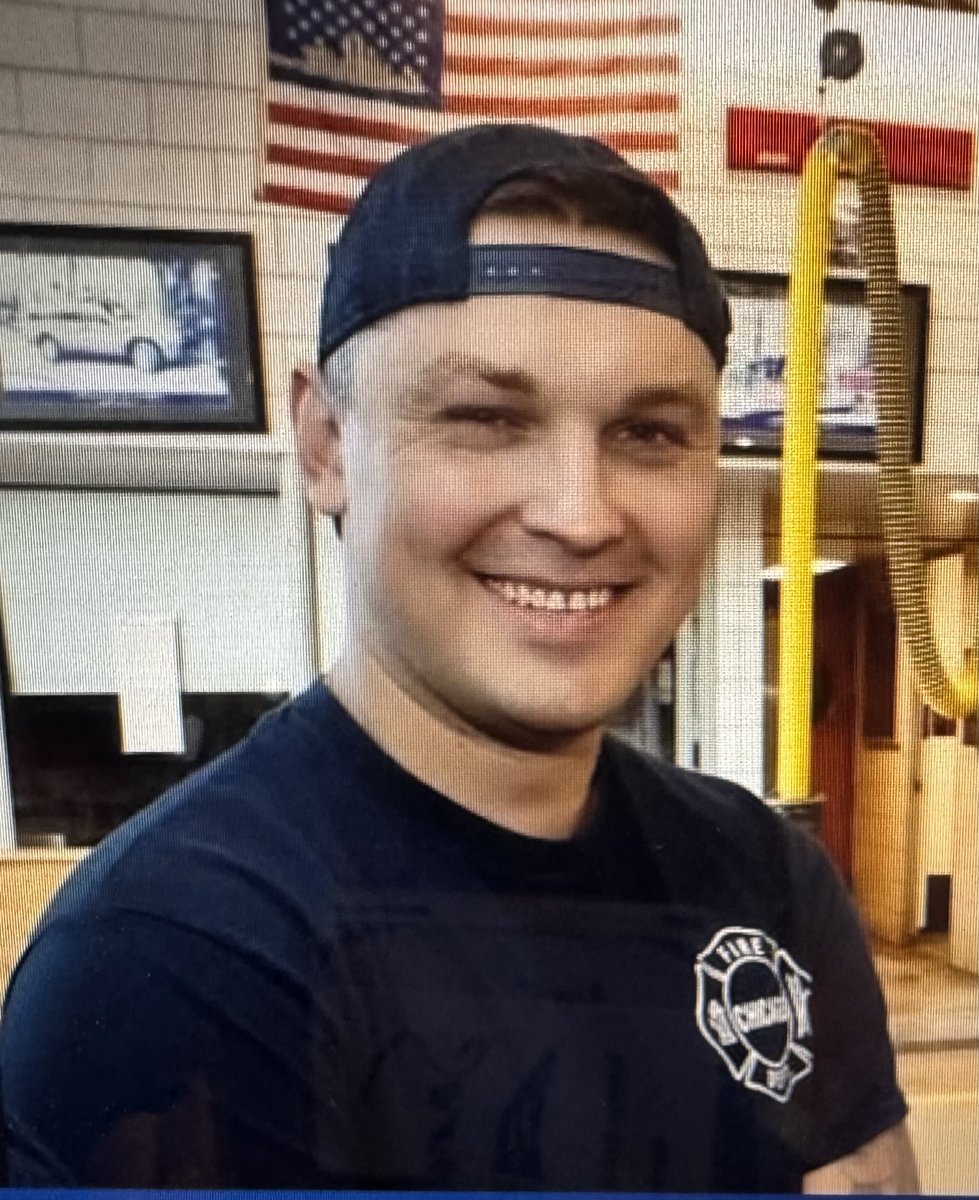 amyjacobson tweet media