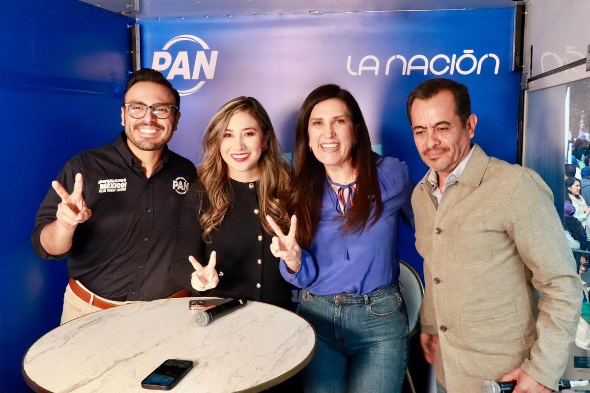MiguelPenaflor's tweet photo. 👊🏽 Me parece un extraordinario indicio que el narcorégimen de Morena se dedique a denostar al PAN después de #ArrancaElCambio, eso significa que en @AccionNacional SÍ vamos por un mejor camino: abrazar a la ciudadanía honrando nuestro origen y asegurando un mejor futuro para México.

🇲🇽 💙 #AhoraTeTocaATi