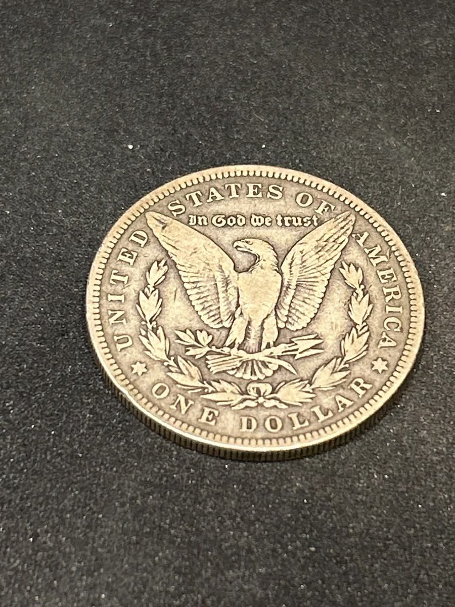 HistoraCoin's tweet photo. One of the rarest Morgan Dollars ever made…
1895
a coin most people will never hold.
#MorganDollar #RareCoins #CoinCollecting #USCoins #Numismatics #HistoraCoin https://t.co/jozf5mTMaB