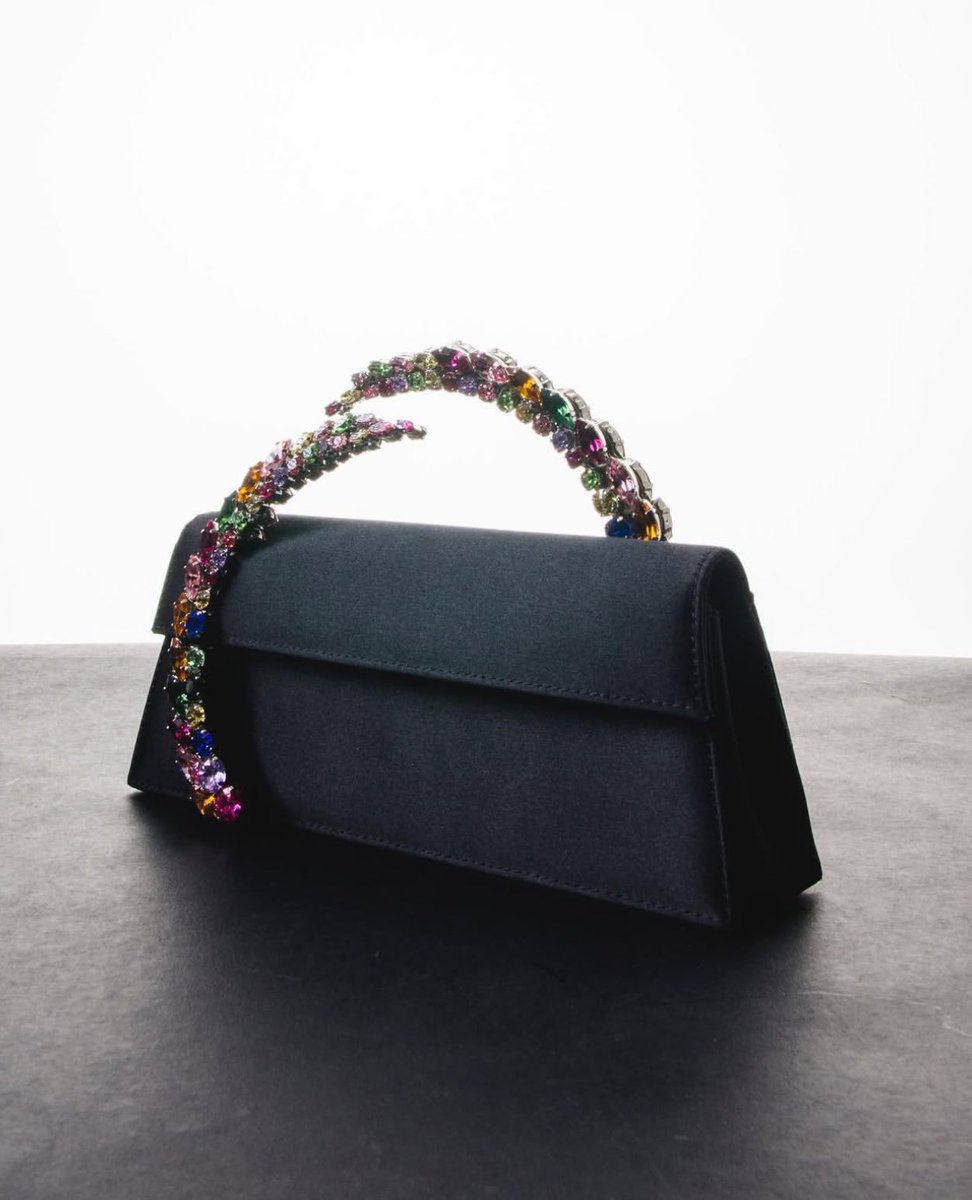 خديجة الحربي 💎 tweet media