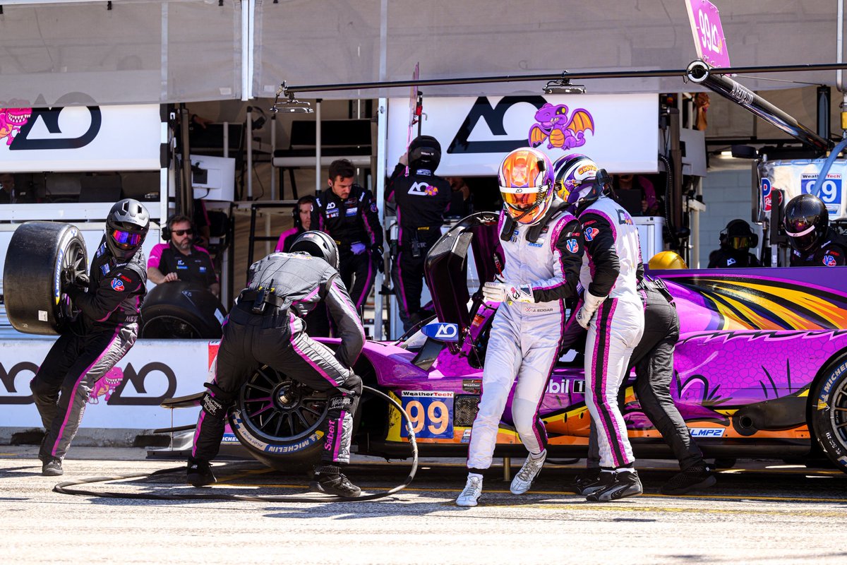 JonnyEdgar_'s tweet image. (1/2) 🏆 Just like Daytona, we come away with the @IMSA Endurance Cup winners’ trophies, but it’s hard not to feel like we should have left Sebring with more… but that’s racing.

#IMSA #AORacing @AORacingUSA #EnduranceRacing #Racing @BRDCSuperStars