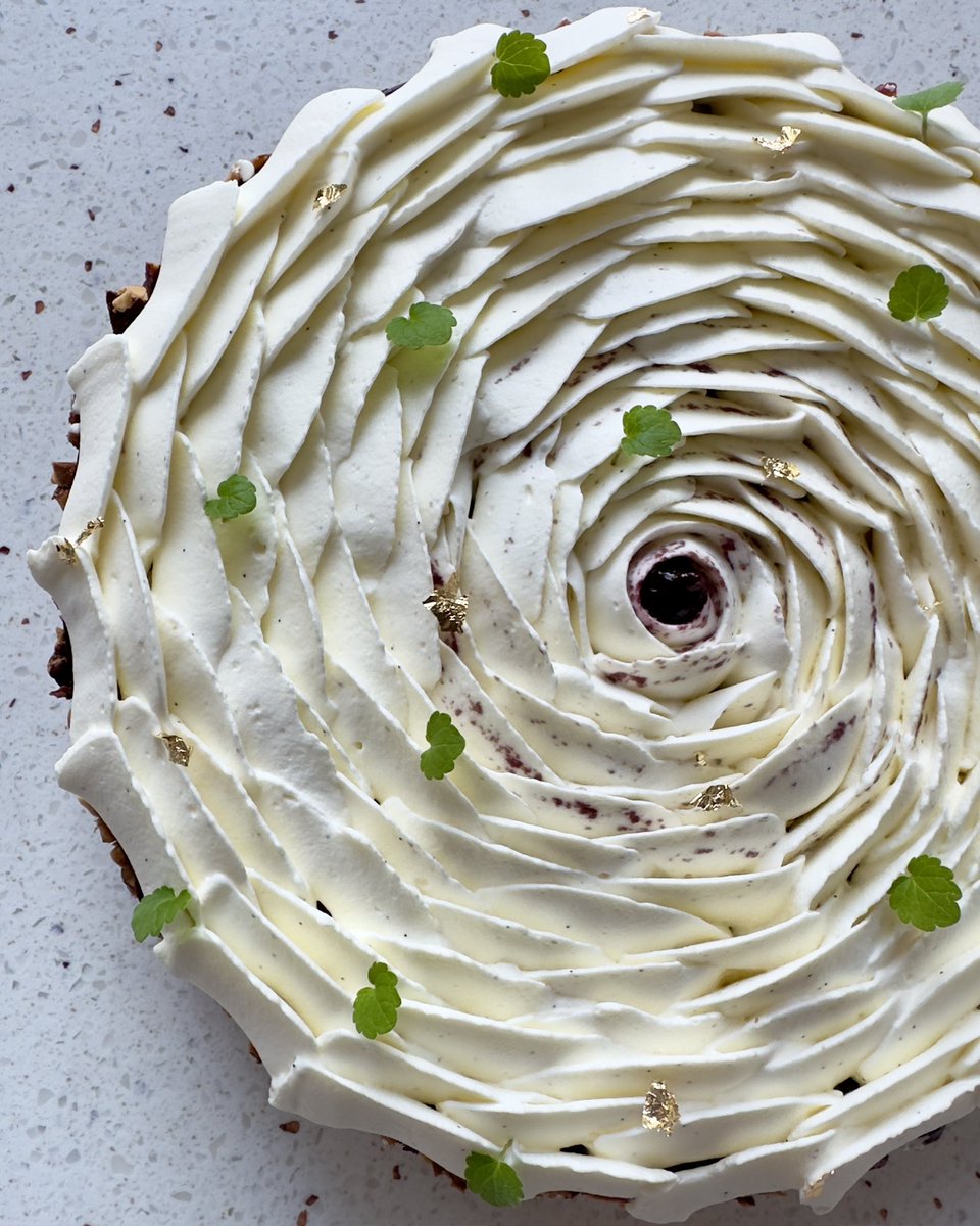 Berlioz.Pastrylover tweet media