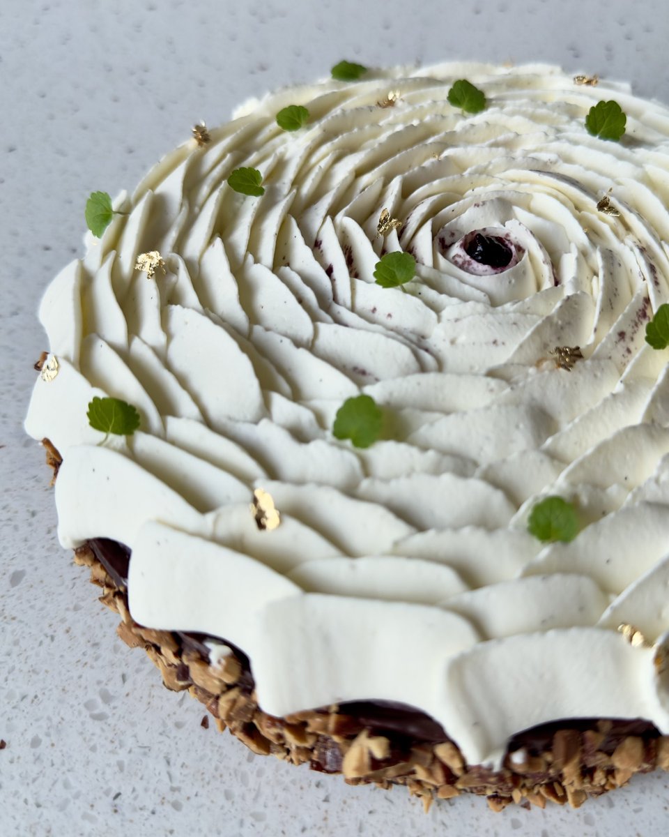 Berlioz.Pastrylover tweet media