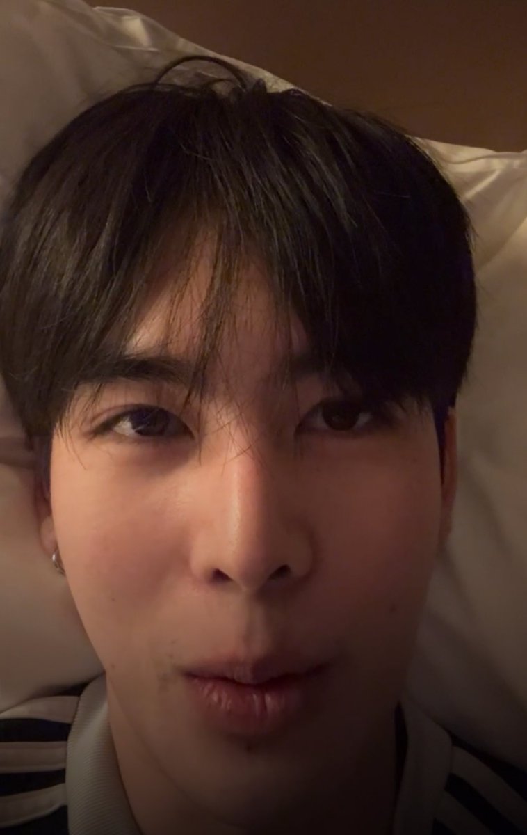 เอ้กเอ้ก 𓂃✿˒˒ tweet media