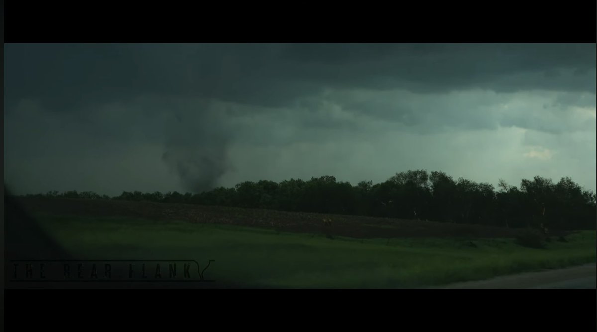 ☈ʏᴀɴ ᴍᴀᴜᴋ, sᴛᴏʀᴍ ᴄʜᴀsᴇʀ tweet media