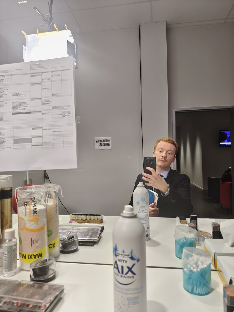 Dans quelques minutes sur <a href="/telenantesinfo/">Télénantes</a> pour réagir aux résultats du <a href="/RNational_off/">Rassemblement National</a> dans le département et féliciter nos nombreux élus ☺️! #Municipales2026 #Nantes