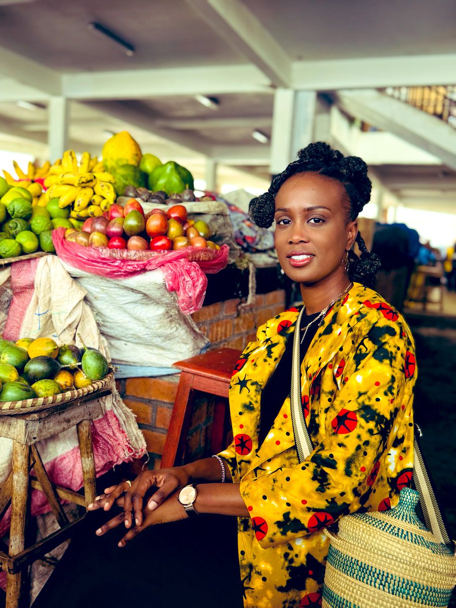 Lady Visionary tweet media