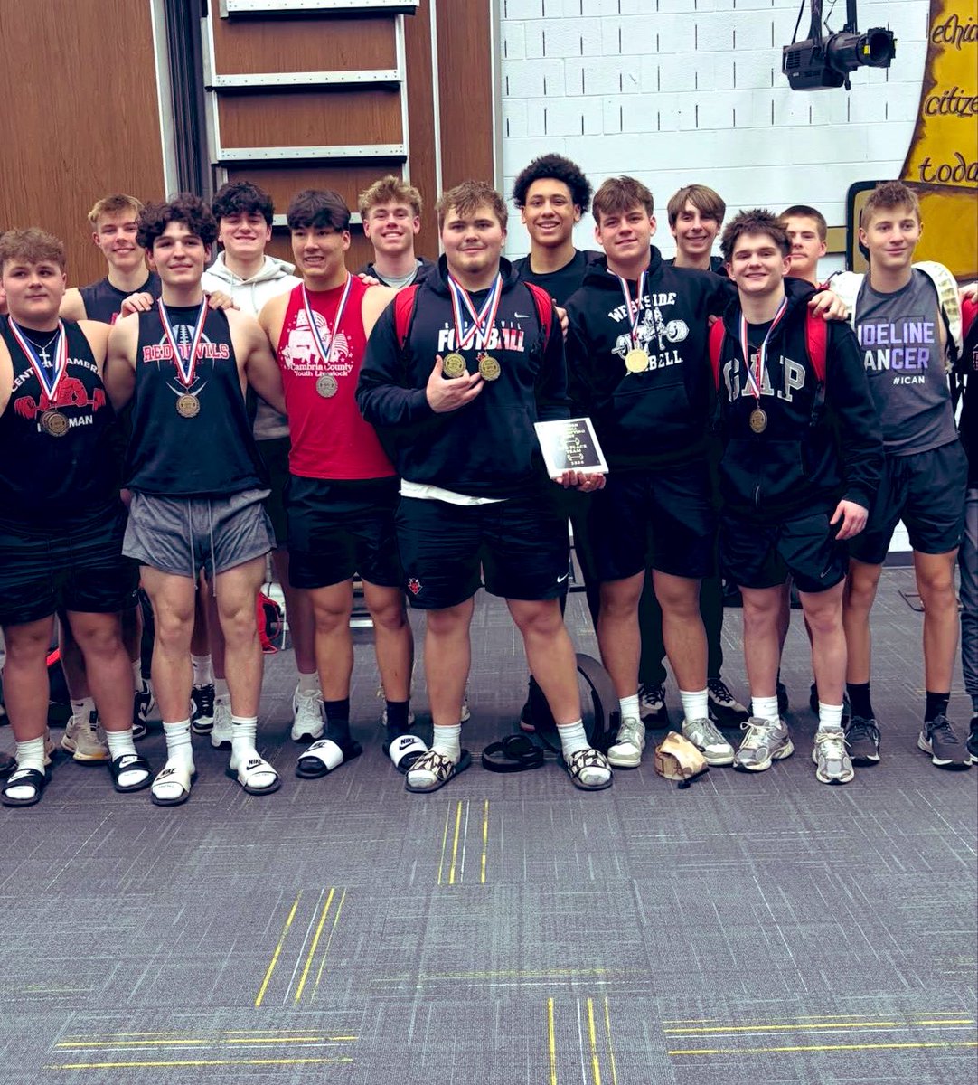 Eric_Jackson09's tweet photo. Powerlifting meet 2026
Meet Results
Bench-230
Straight bar dead-405 https://t.co/oLr6bGZx2D