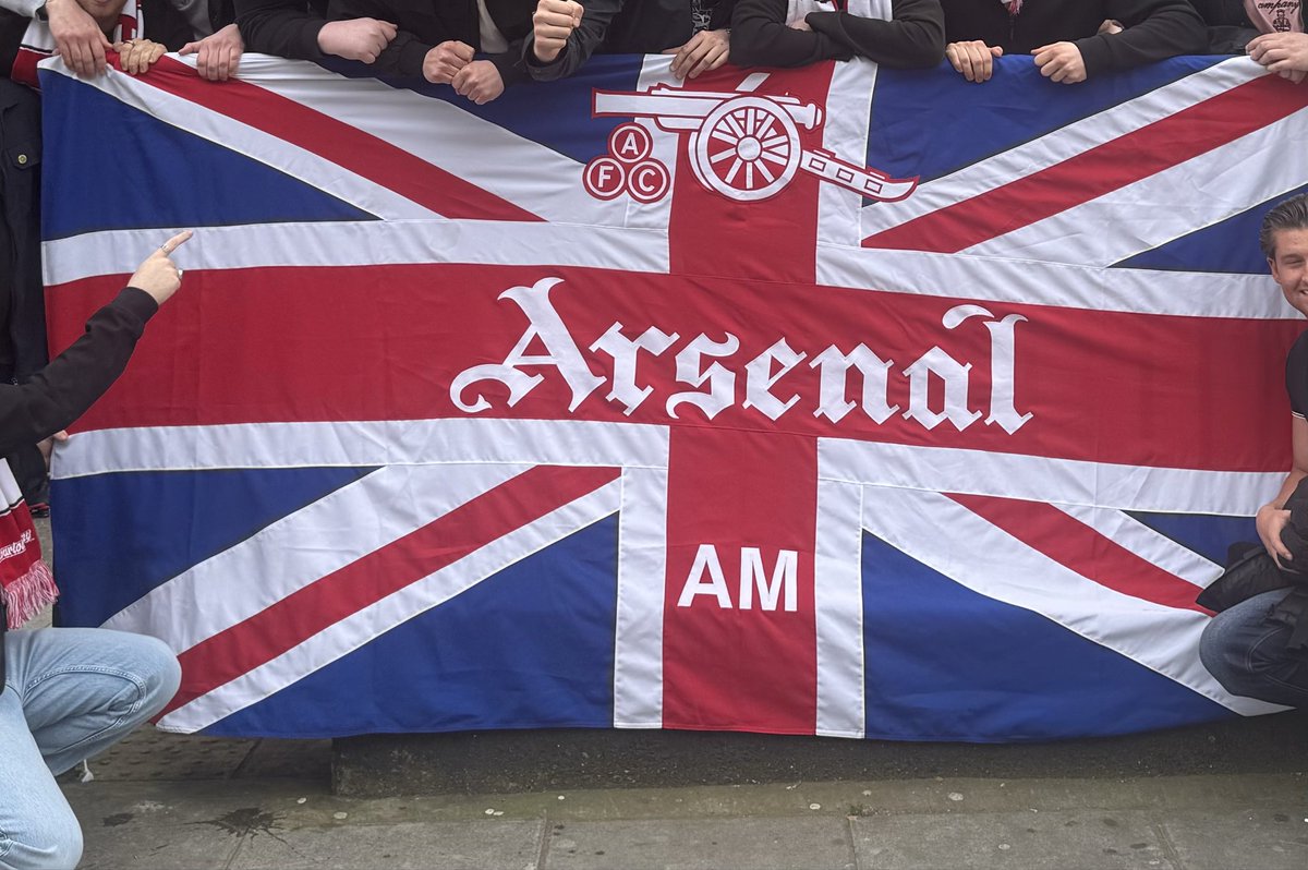 H.Riley🔴 tweet media