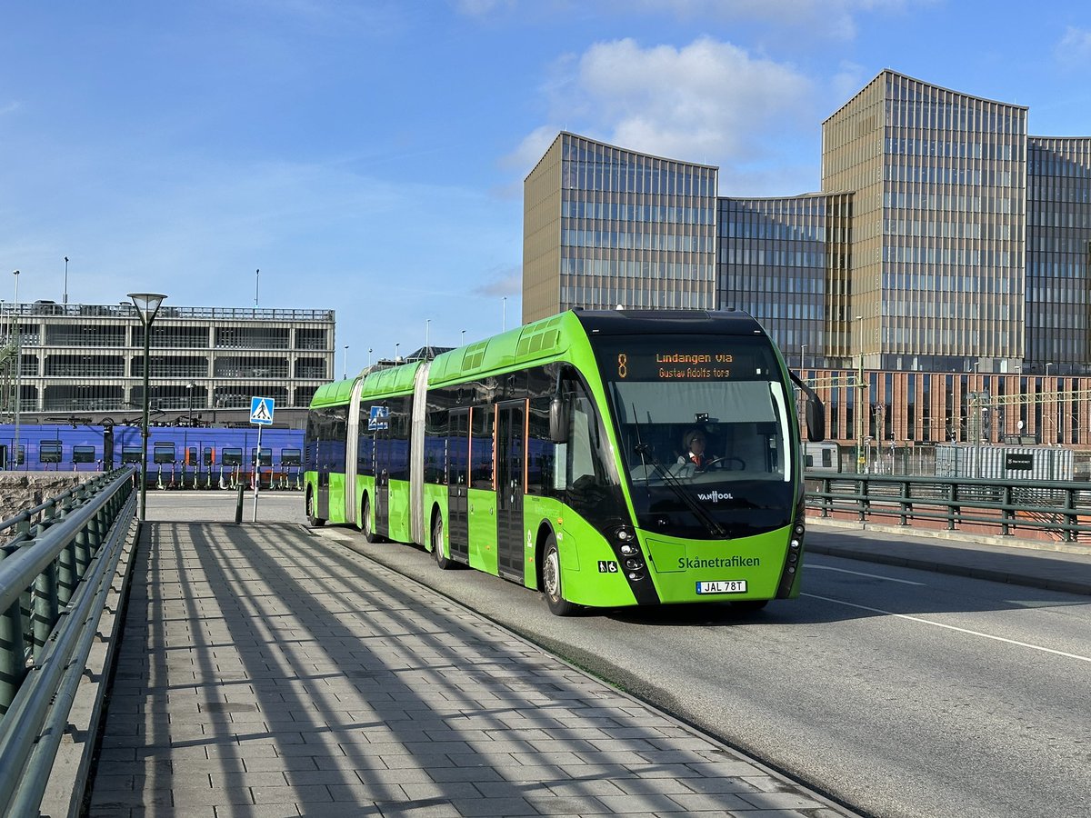 TridentTraveller tweet media