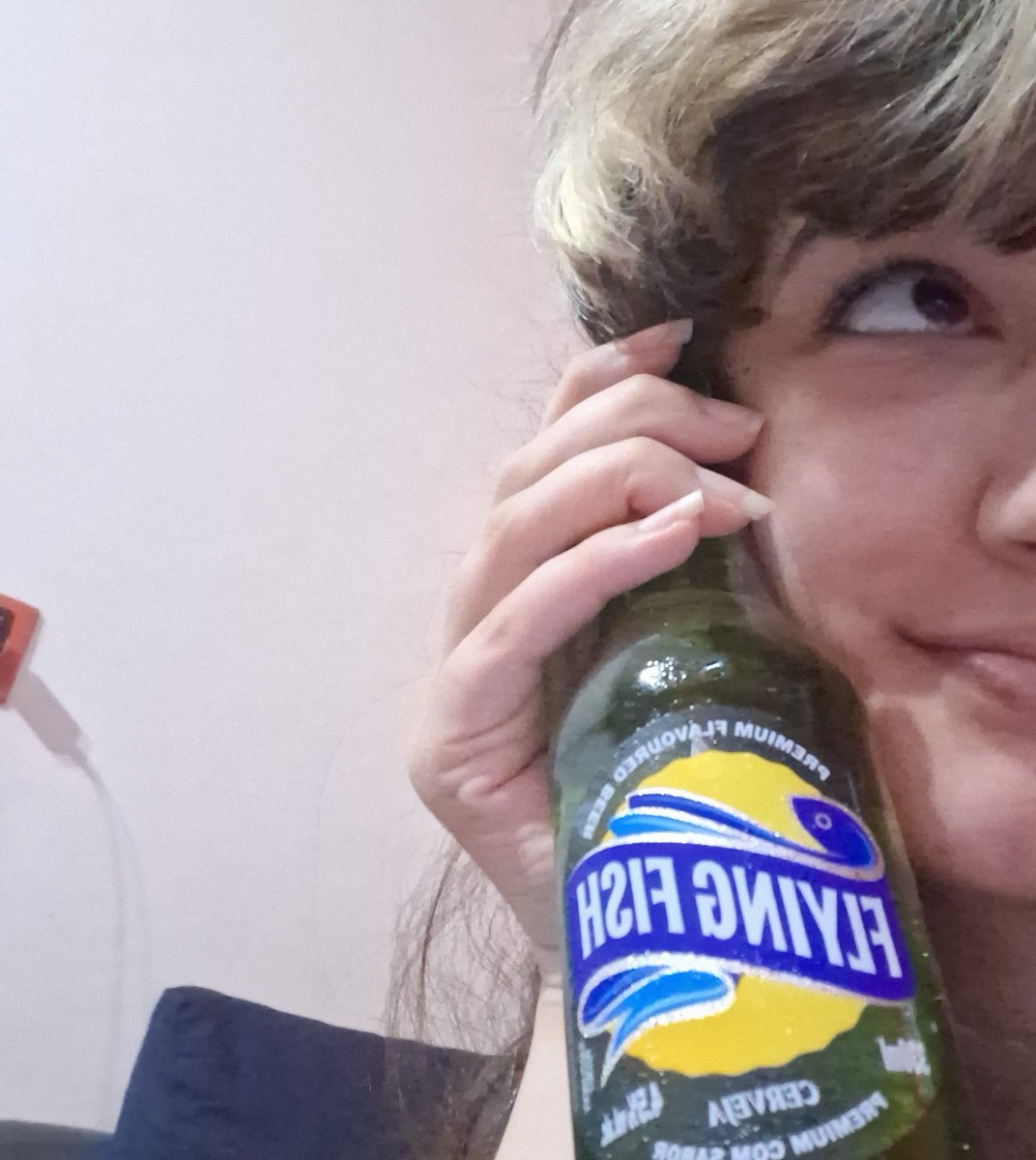 Lyya1500 tweet media