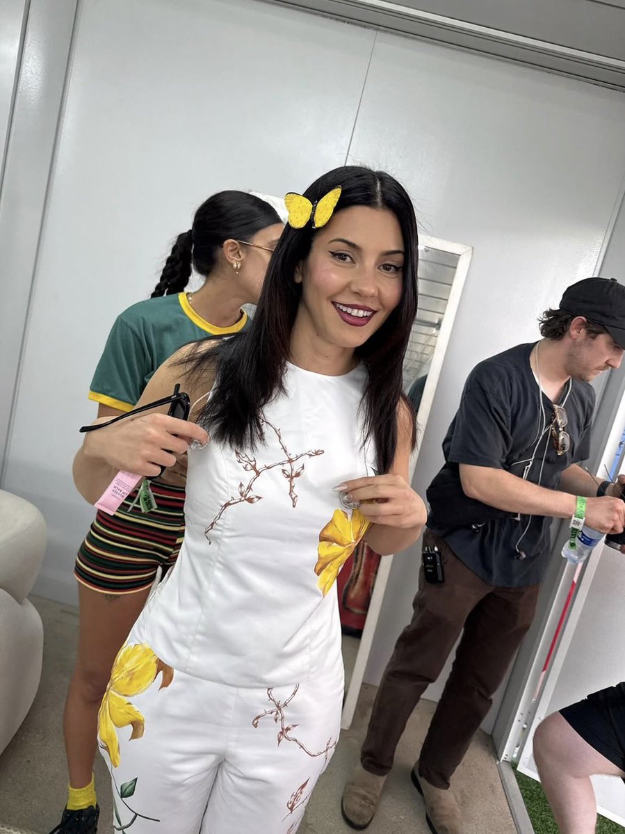 MARINA archive tweet media