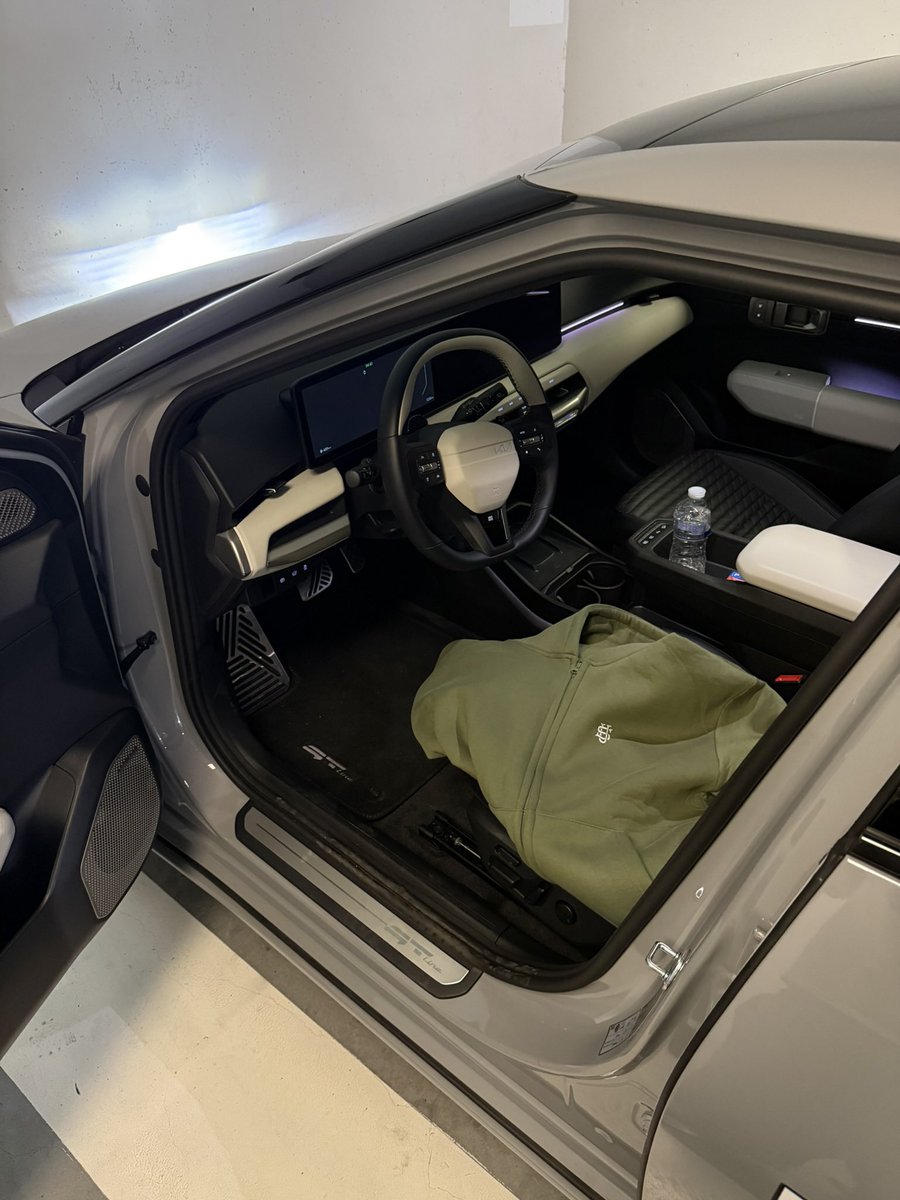 GØdSsõn tweet media