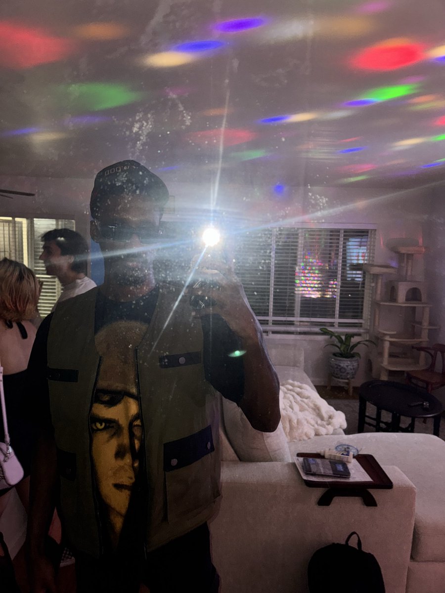 Skeleton Jack tweet media