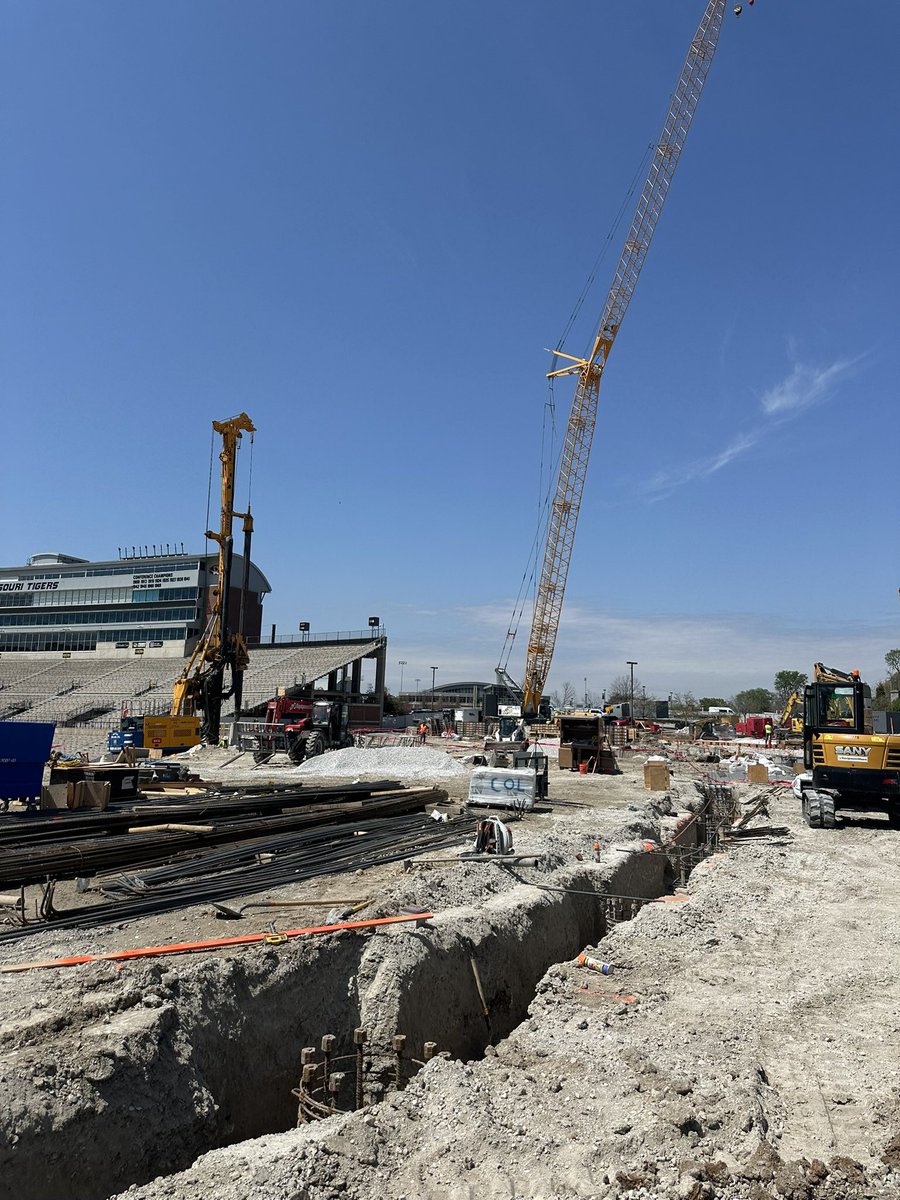 Andy GatesWitz tweet media